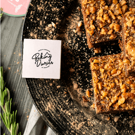 WALNUT BROWNIE